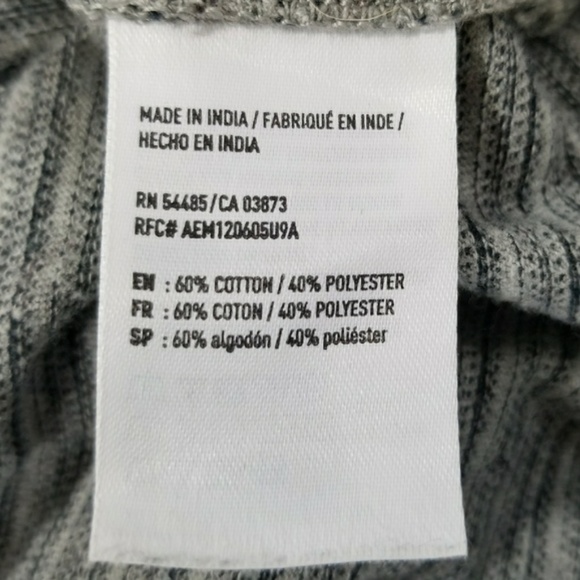 AEO Men's Gray Seriously Soft Classic Fit Shirt - Picture 6 of 6